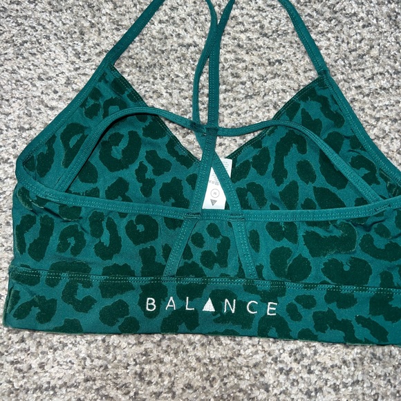 Balance Athletica Vitality sports bra - Picture 2 of 2